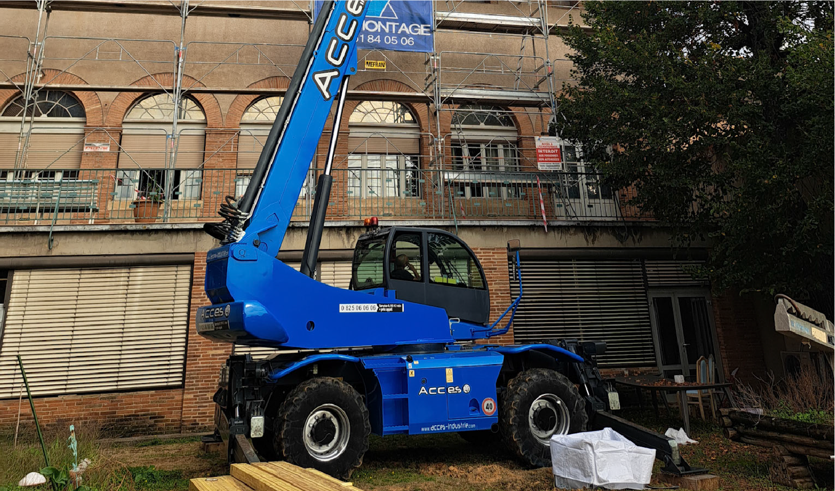 Chariot télescopique pour notre client BOURDARIOS dans la ville de GAILLAC (81).