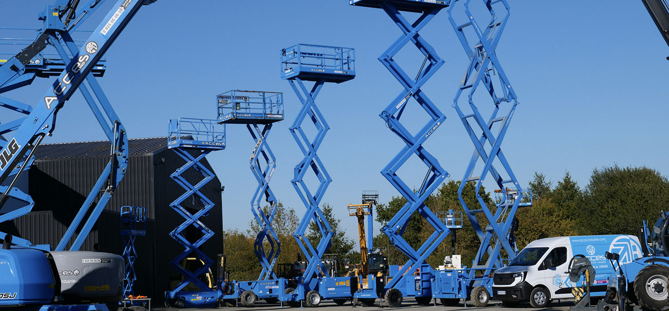 Choisir la nacelle grande hauteur adaptée à vos travaux le comparatif